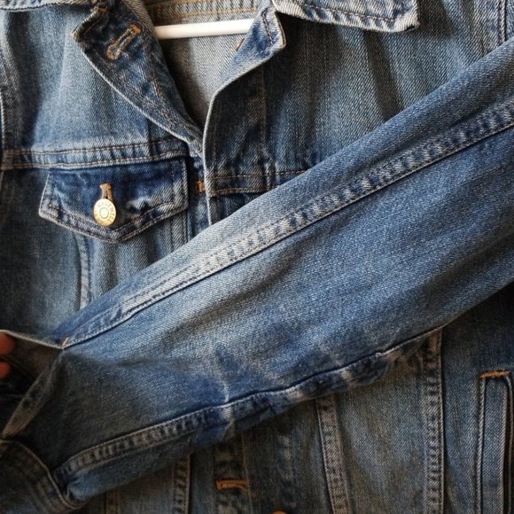 Madewell Classic Denim Jean Jacket - Picture 7 of 8